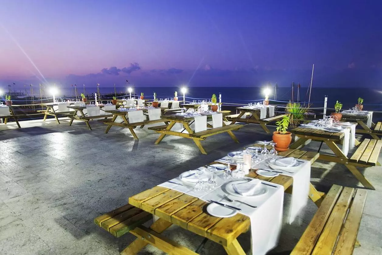 CONCORDE_SHABAVIZ (10).jpg